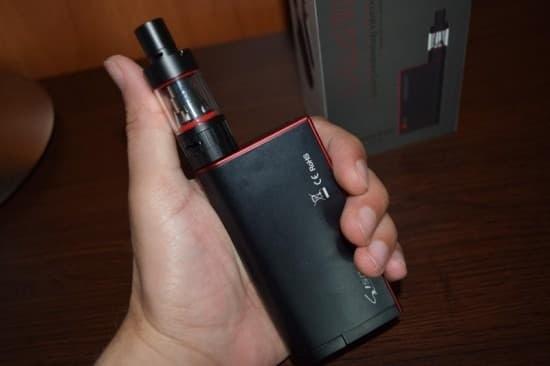 E-cigareta disputes e cigarette surgeon general report findings and urges clearer vaping guidance