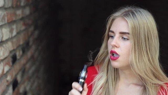 Latest E-Cigarette News and the Best e cigarette starter kit uk Deals for New Vapers