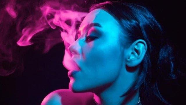 25000 Züge Vapes and an electronic cigarette study Expose Battery Life Flavor and Safety Insights