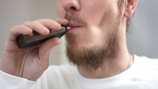 IBvape Buying Guide IBvape vs marlboro electronic cigarettes Which Offers Better Flavor Battery Life and Value