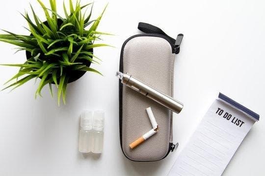 E-papierosy Airport Advice and e cigarette travel rules for International Flights