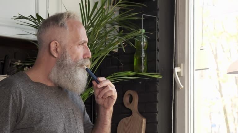 IBvape E-cigarete review and history when were e cigarettes invented and what IBvape E-cigarete offers today