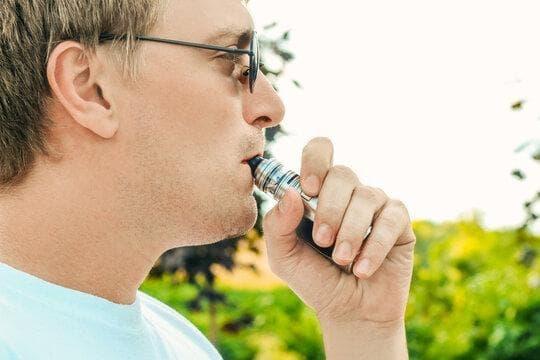 IBvape E-Cigarete buying guide and expert review for electronic cigarette rechargeable users
