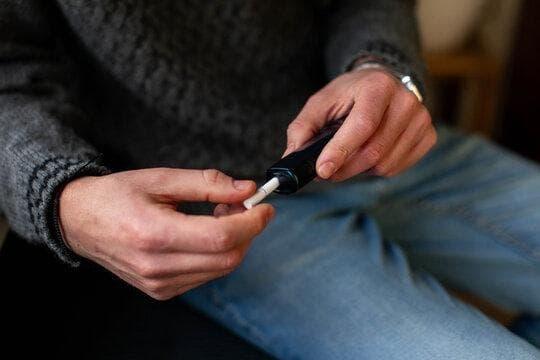 IBvape E-Cigarete insider tips on e-cigarette and e-liquid myths and safer vaping choices
