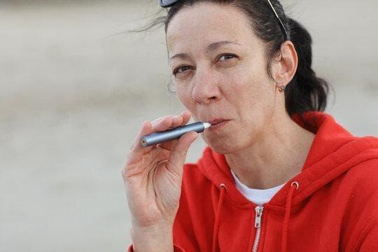 IBvape practical guide to e cigarettes how do they work and why IBvape is a smart choice