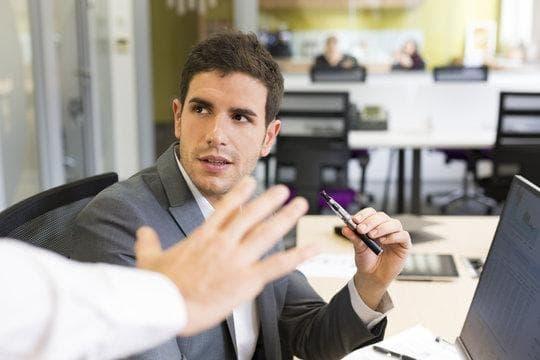 e-cigaretta bolt questioned as most e-cigarettes contain only water and flavoring. Buyer tips and myth busting